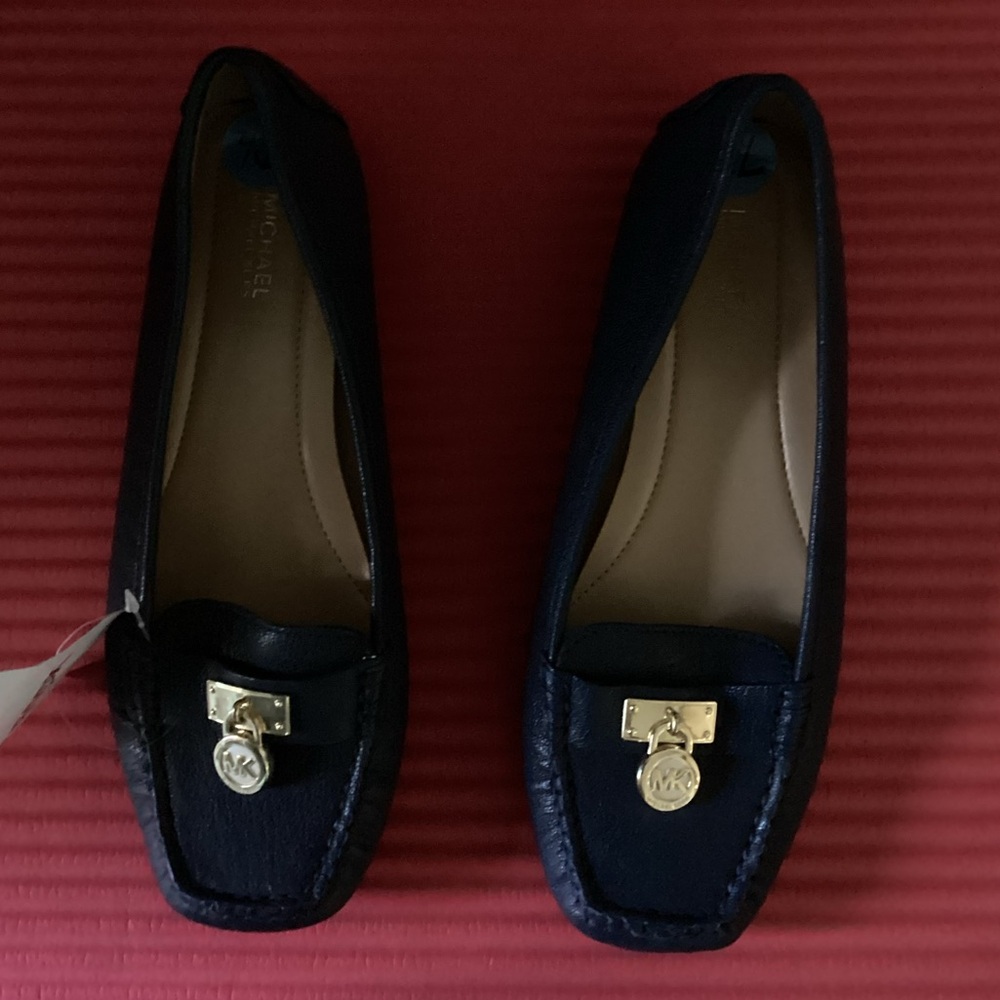 Michael Kors Women’s Navy  Leather MK Logo Loafers,7.5